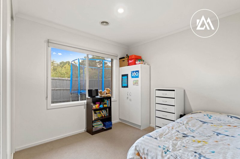 Photo - 2/2 Langewan Road, Langwarrin VIC 3910 - Image 11