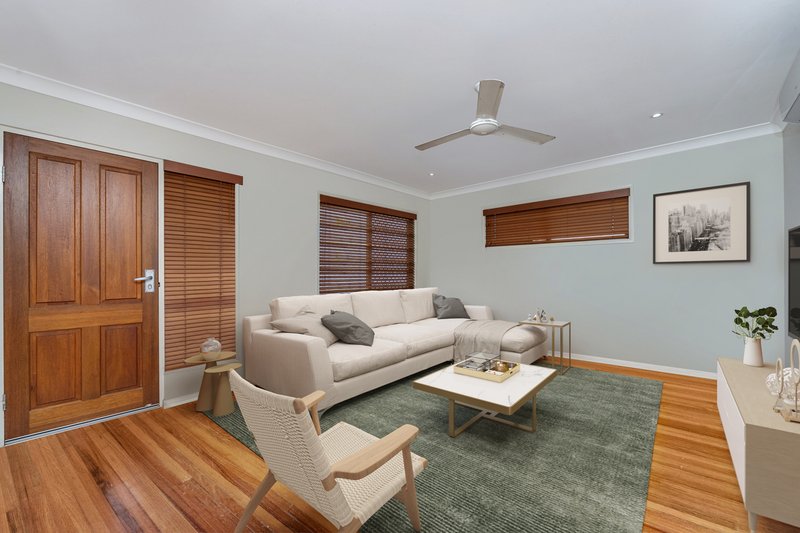 Photo - 22 Lashmar Crescent, Deeragun QLD 4818 - Image 2