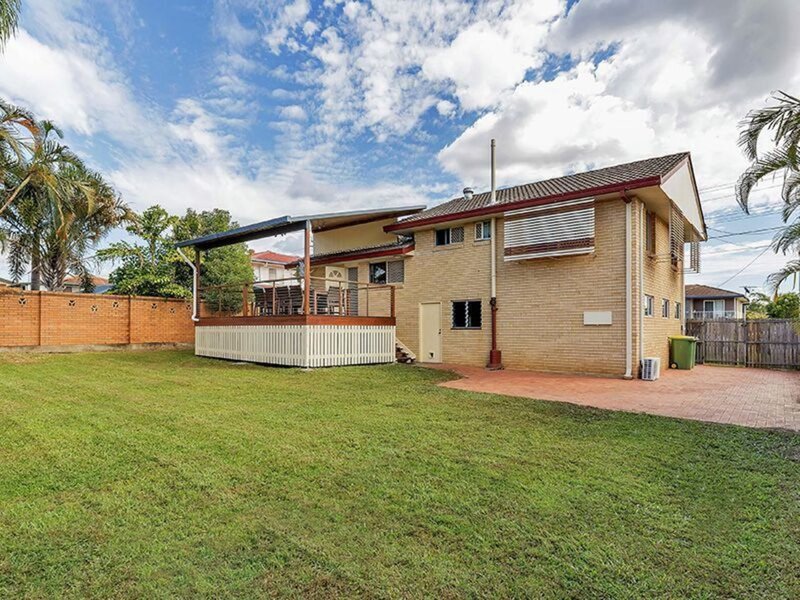 22 Leitchs Road South, Albany Creek QLD 4035