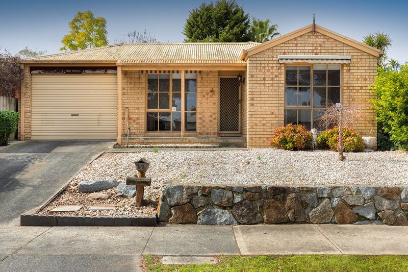 22 Leonard Avenue, Berwick VIC 3806