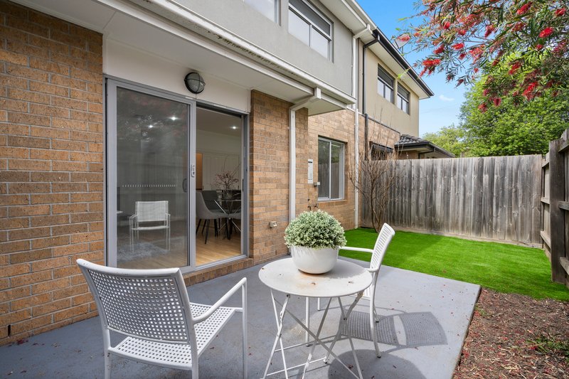 Photo - 2/2 Leonie Close, South Morang VIC 3752 - Image 12