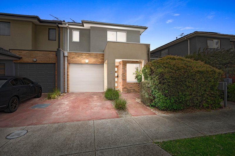 Photo - 2/2 Leonie Close, South Morang VIC 3752 - Image 13