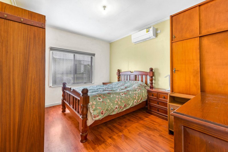 Photo - 22 Lewis Street, Springvale VIC 3171 - Image 5