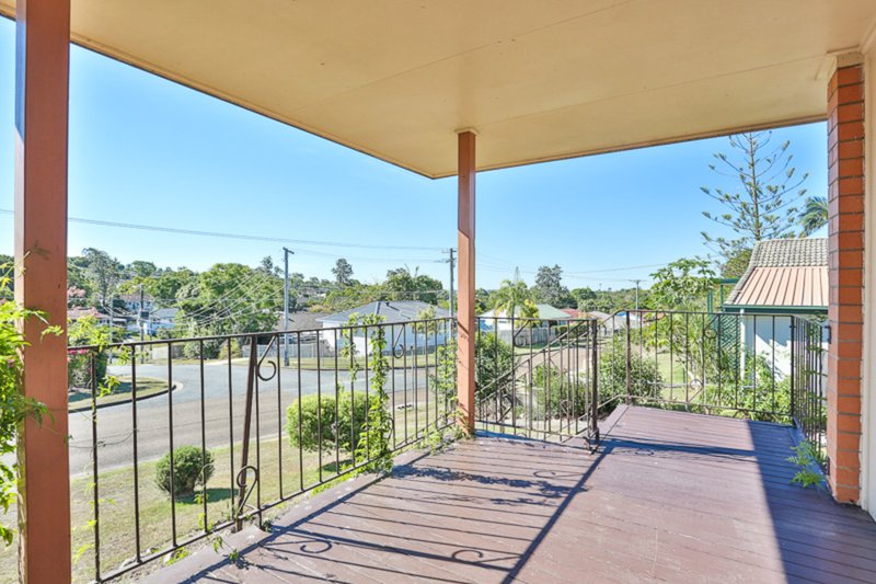 Photo - 22 Libra Street, Inala QLD 4077 - Image 2