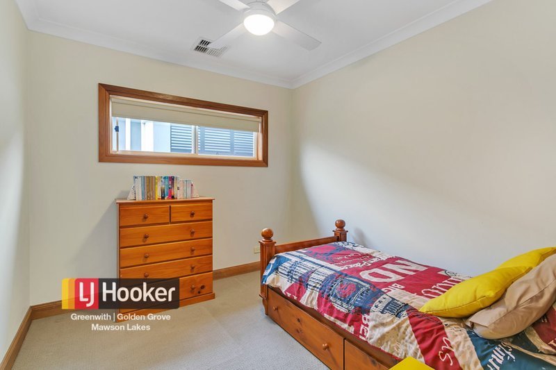 Photo - 22 Lomond Circuit, Mawson Lakes SA 5095 - Image 14