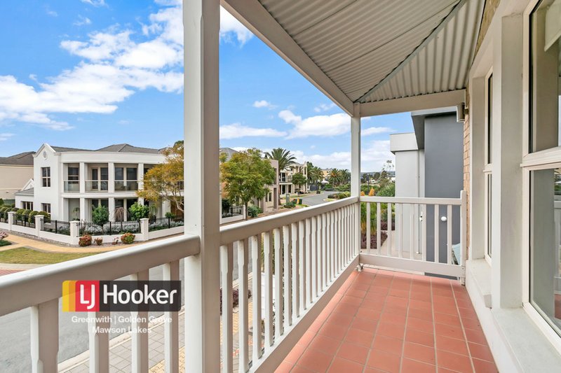 Photo - 22 Lomond Circuit, Mawson Lakes SA 5095 - Image 17