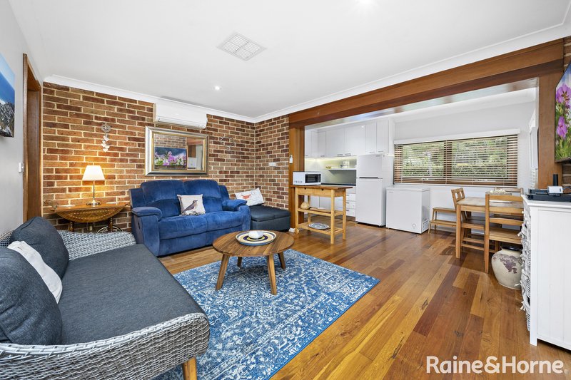 Photo - 22 Longview Crescent, Stanwell Tops NSW 2508 - Image 12