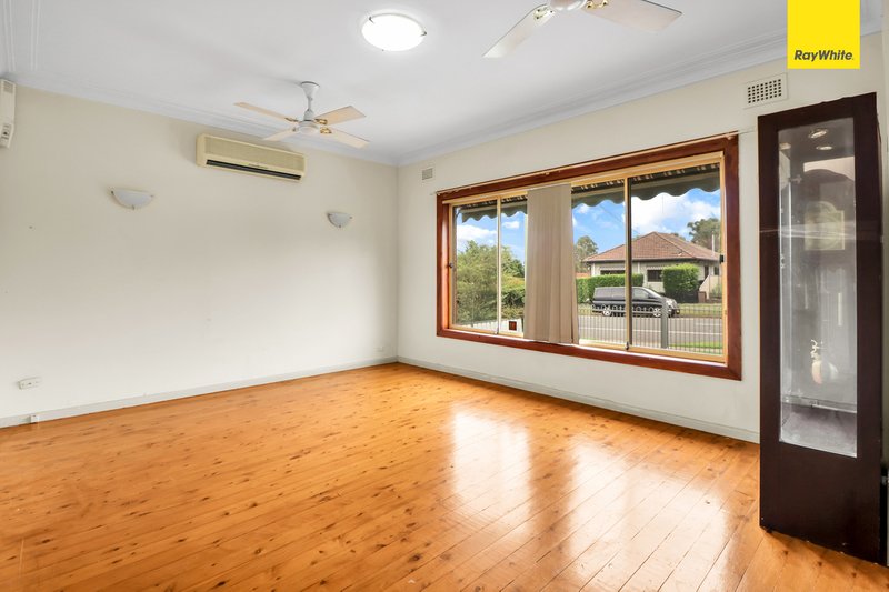 Photo - 22 Lonsdale Street, St Marys NSW 2760 - Image 2