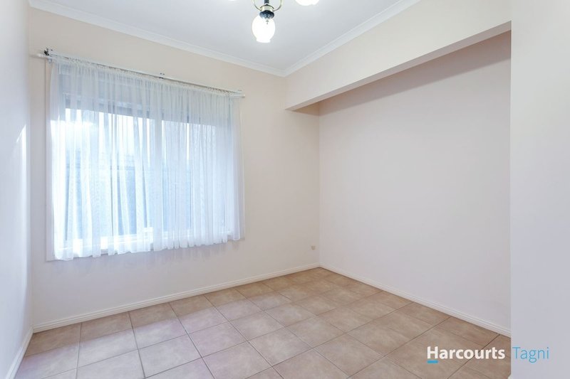 Photo - 22 Lorikeet Grove, Flagstaff Hill SA 5159 - Image 13