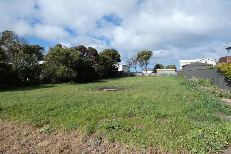 Photo - 22 ( Lot 104 ) Camperdown Terrace, Port Moorowie SA 5576 - Image 2