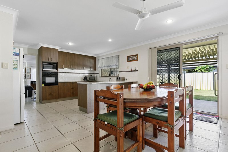 Photo - 22 Louise Drive, Burrum Heads QLD 4659 - Image 6