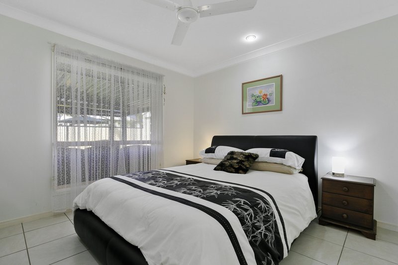 Photo - 22 Louise Drive, Burrum Heads QLD 4659 - Image 9