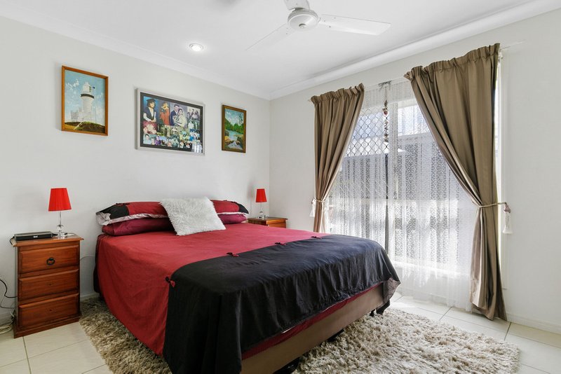 Photo - 22 Louise Drive, Burrum Heads QLD 4659 - Image 10