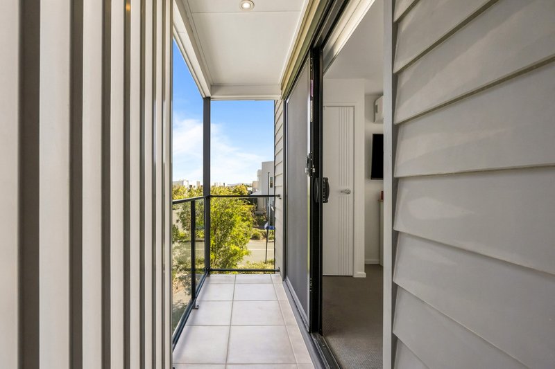Photo - 22 Lukin Terrace, Baringa QLD 4551 - Image 17