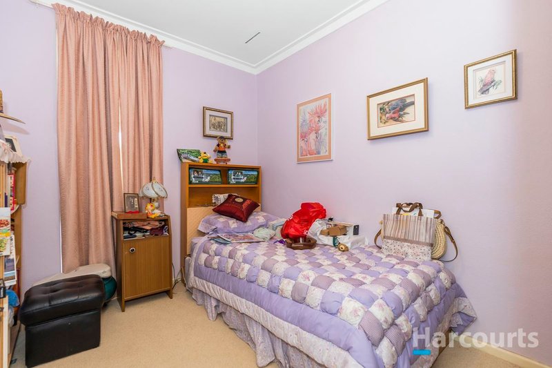 Photo - 22 Macedon Place, Craigie WA 6025 - Image 14