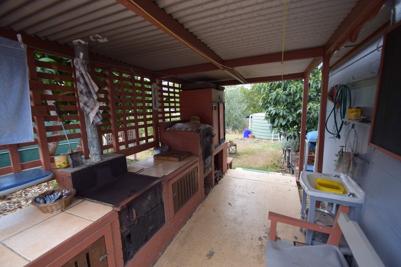 Photo - 22 Mack Street, Esk QLD 4312 - Image 19