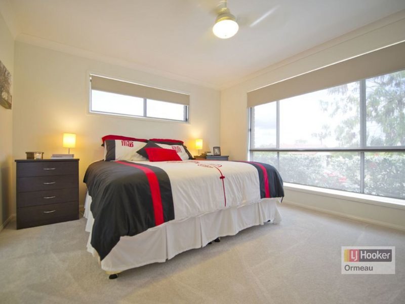 Photo - 22 Maclagen Street, Ormeau QLD 4208 - Image 10