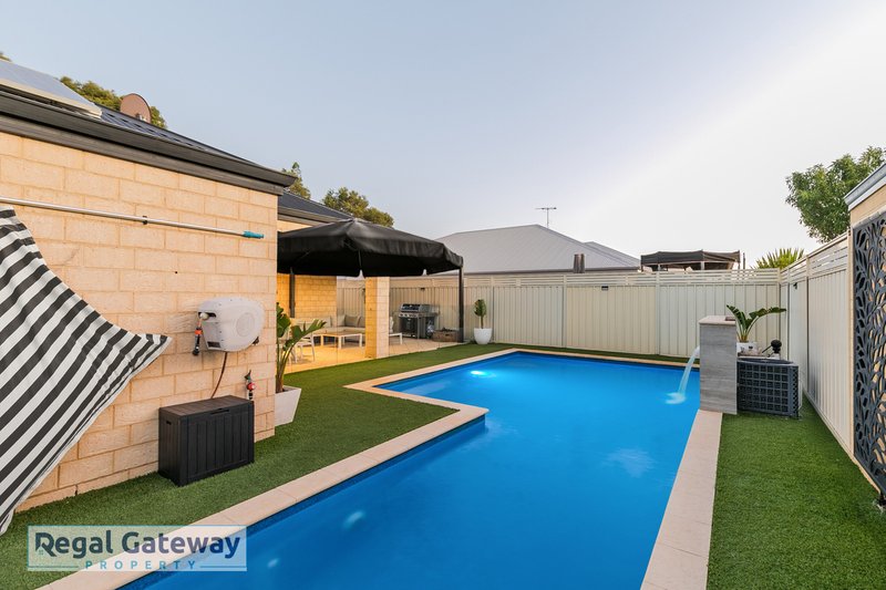 Photo - 22 Macquarie Boulevard, Hammond Park WA 6164 - Image 31