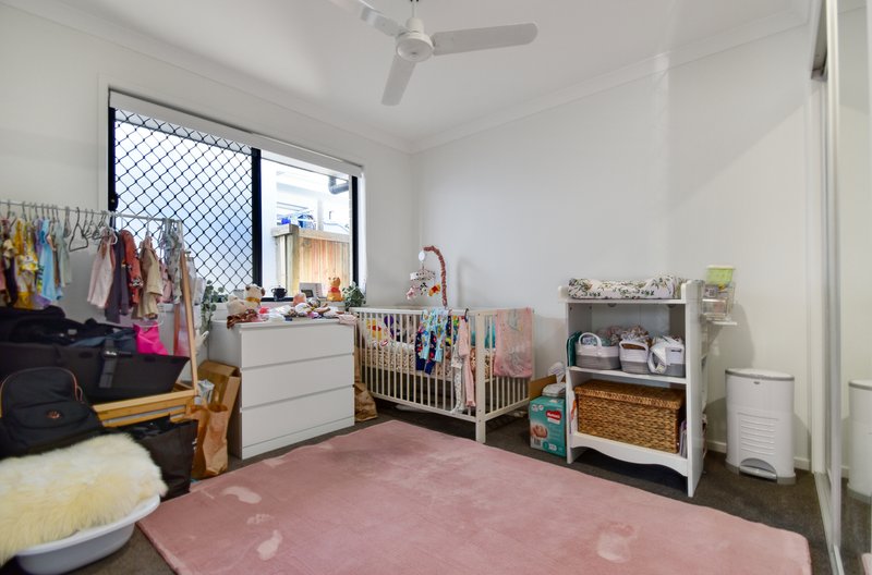 Photo - 22 Madeleine Street, Nirimba QLD 4551 - Image 5