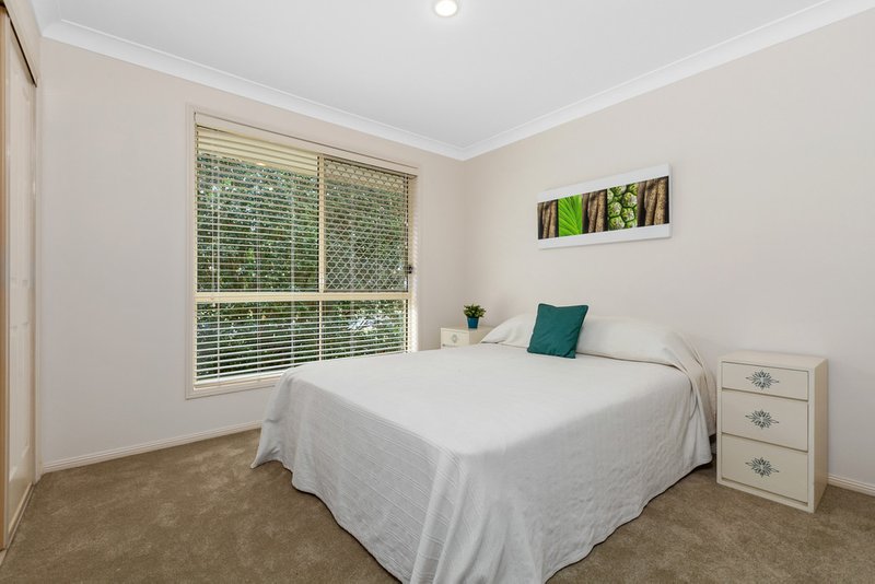 Photo - 22 Magnolia Crescent, Banora Point NSW 2486 - Image 12