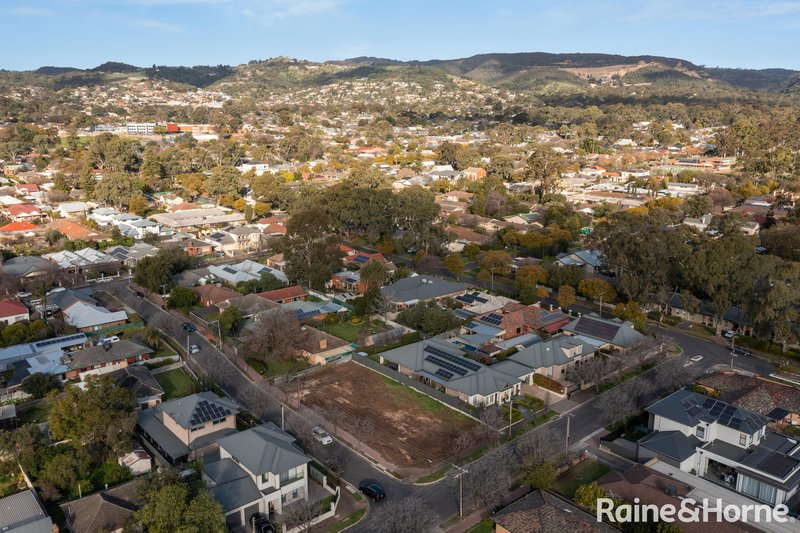 Photo - 22 Mahar Street, Kensington Gardens SA 5068 - Image 9