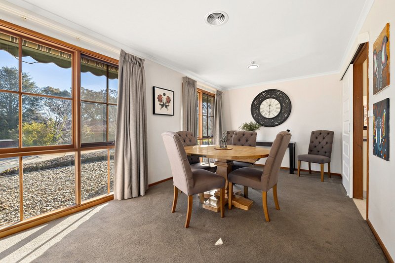 Photo - 22 Maltby Circuit, Wanniassa ACT 2903 - Image 3