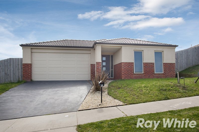 22 Manna Gum Drive, Pakenham VIC 3810