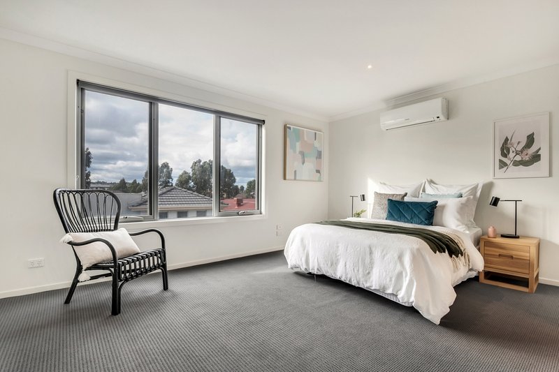 Photo - 2/2 Marathon Boulevard, Craigieburn VIC 3064 - Image 17