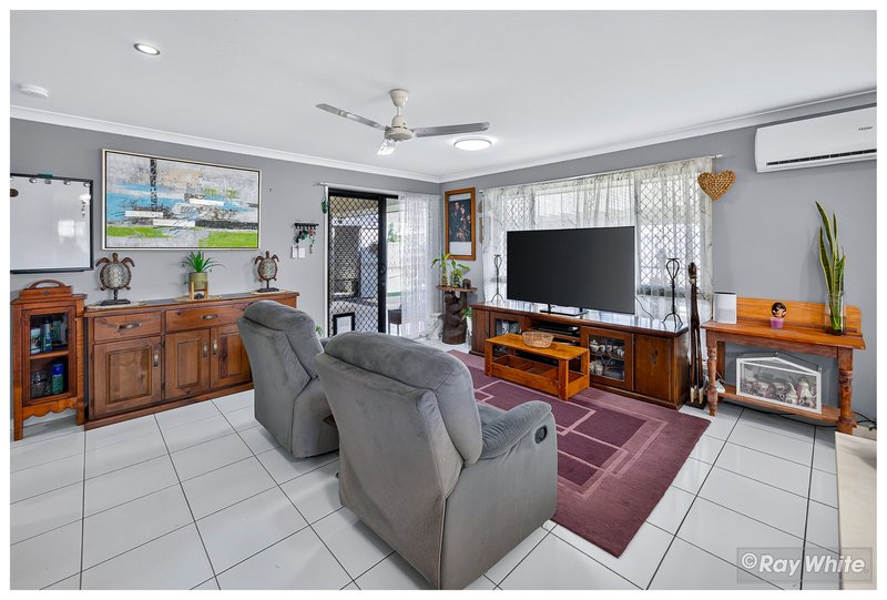 Photo - 22 Marc Crescent, Gracemere QLD 4702 - Image 6