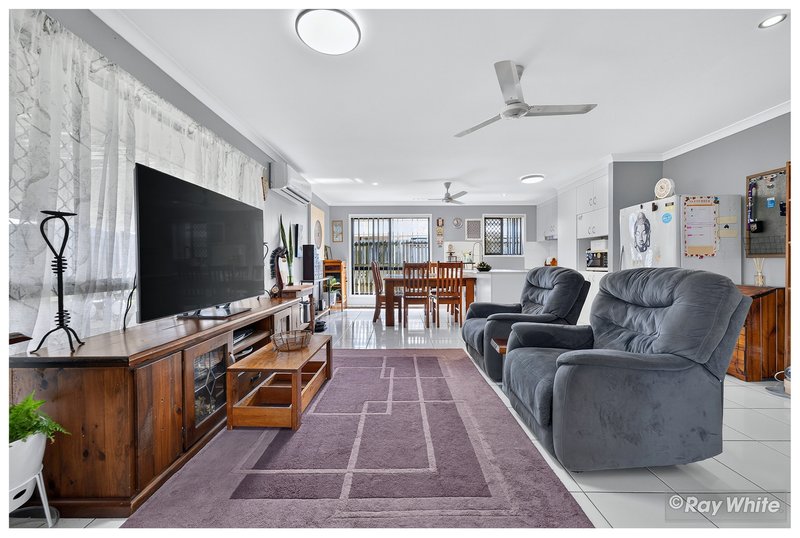 Photo - 22 Marc Crescent, Gracemere QLD 4702 - Image 7