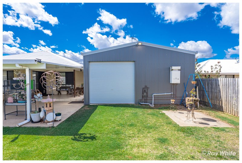 Photo - 22 Marc Crescent, Gracemere QLD 4702 - Image 22