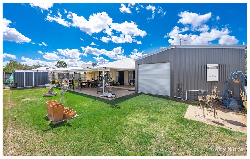 Photo - 22 Marc Crescent, Gracemere QLD 4702 - Image 23