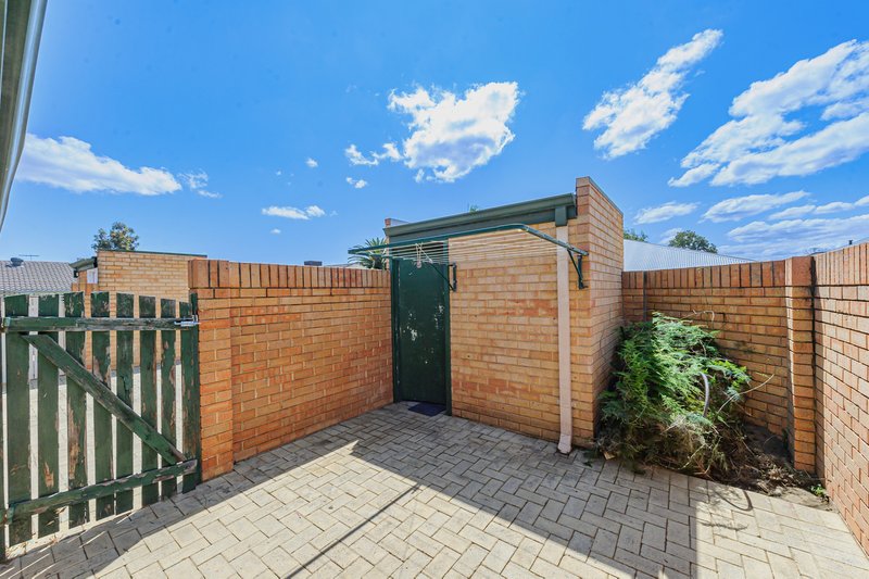 Photo - 2/2 Margaret Street, Midland WA 6056 - Image 18