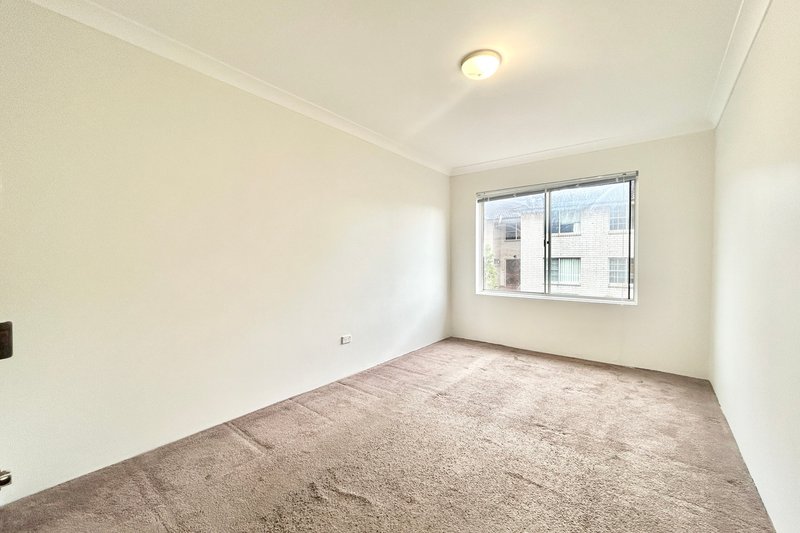 Photo - 2/2 Margaret Street, Strathfield NSW 2135 - Image 7