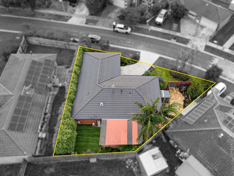 Photo - 22 Maria Crescent, Pakenham VIC 3810 - Image 32