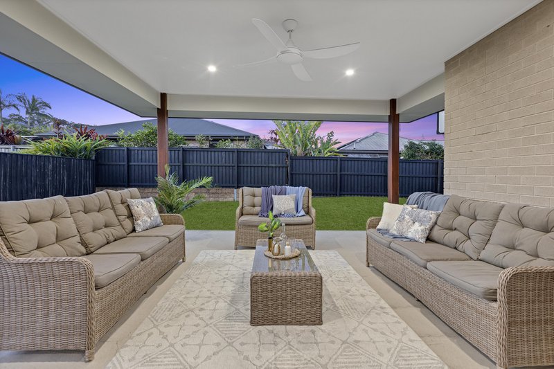 Photo - 22 Maroochy Circuit, Yandina QLD 4561 - Image 4