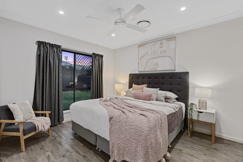 Photo - 22 Maroochy Circuit, Yandina QLD 4561 - Image 12
