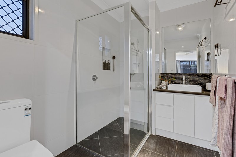 Photo - 22 Maroochy Circuit, Yandina QLD 4561 - Image 13
