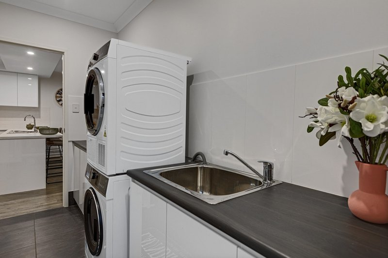 Photo - 22 Maroochy Circuit, Yandina QLD 4561 - Image 14