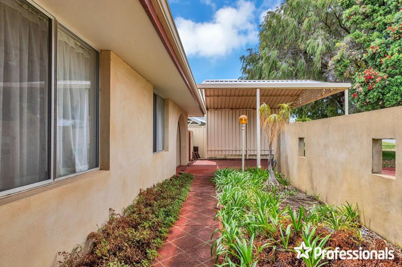 Photo - 22 Martell Street, Warnbro WA 6169 - Image 3