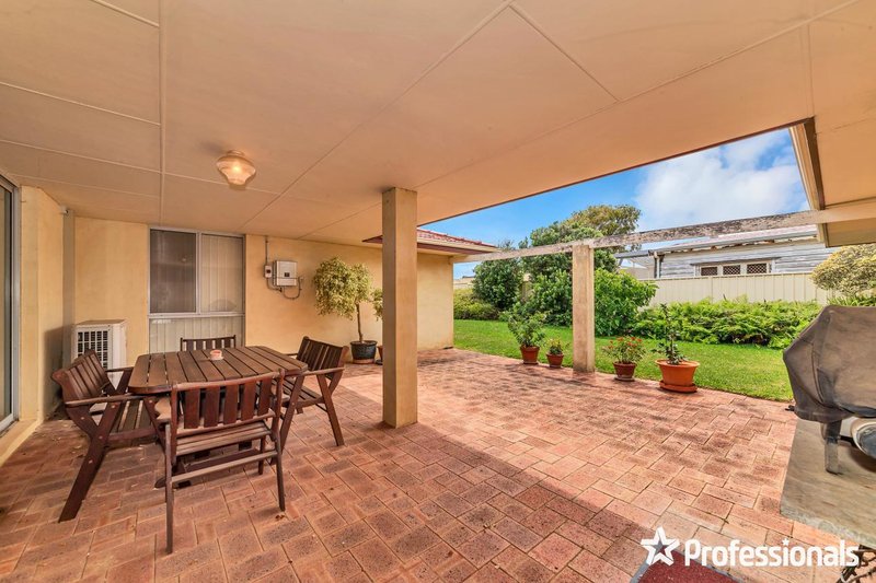 Photo - 22 Martell Street, Warnbro WA 6169 - Image 22