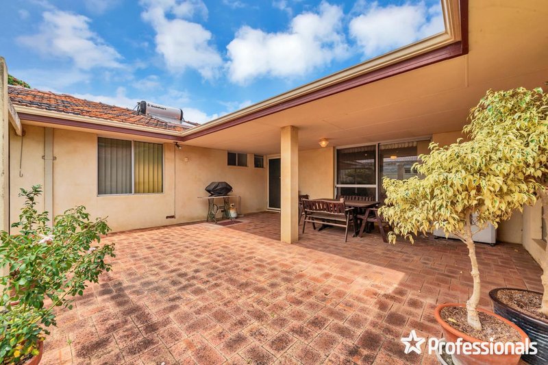 Photo - 22 Martell Street, Warnbro WA 6169 - Image 23