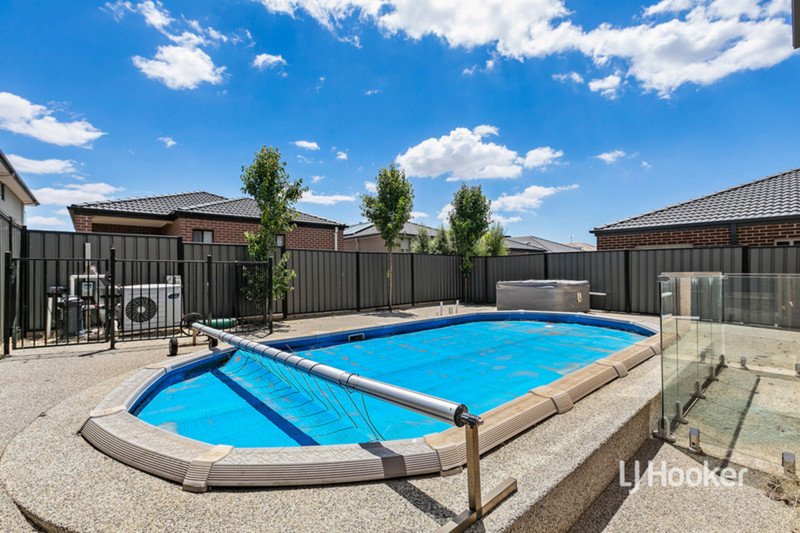 Photo - 22 Marwood Avenue, Truganina VIC 3029 - Image 16