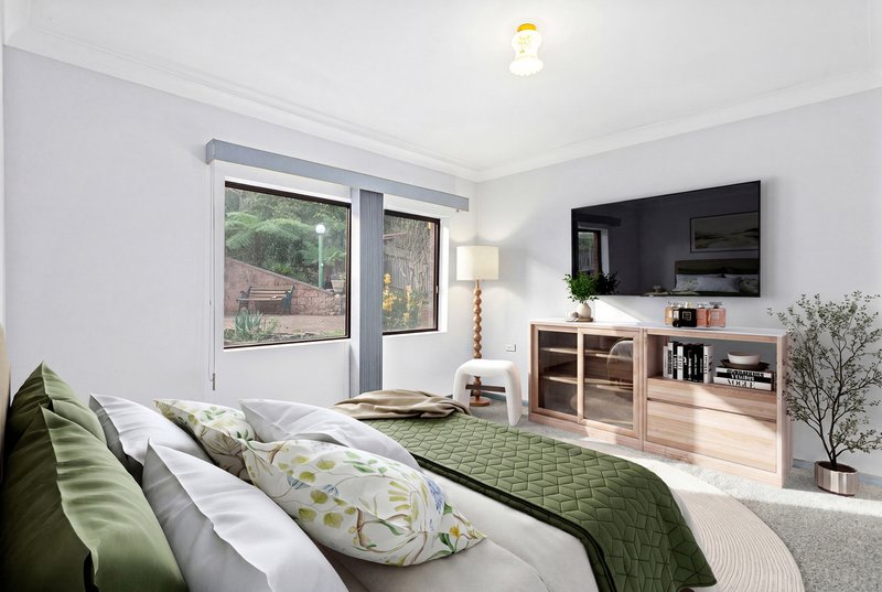 Photo - 22 Matthews Drive, Mount Warrigal NSW 2528 - Image 5