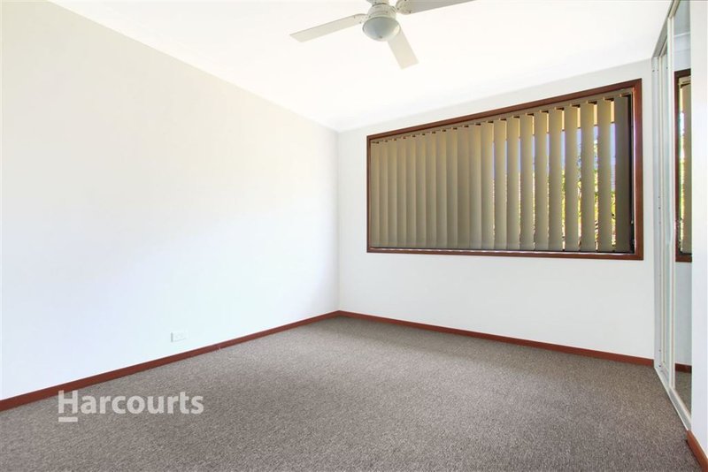 Photo - 22 Mayfield Circuit, Albion Park NSW 2527 - Image 5