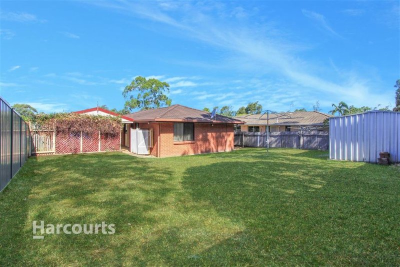 Photo - 22 Mayfield Circuit, Albion Park NSW 2527 - Image 8