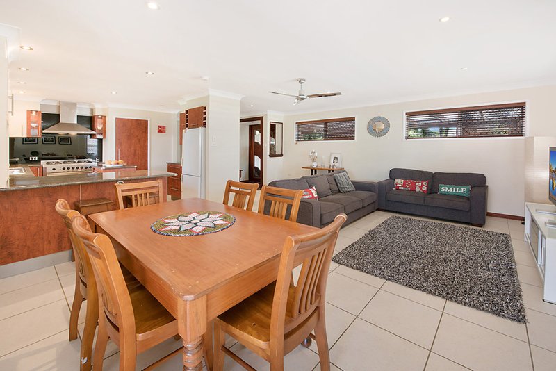 Photo - 22 Mayfield Street, Buderim QLD 4556 - Image 5