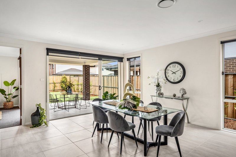 Photo - 22 Mayfly Avenue, Marsden Park NSW 2765 - Image 6