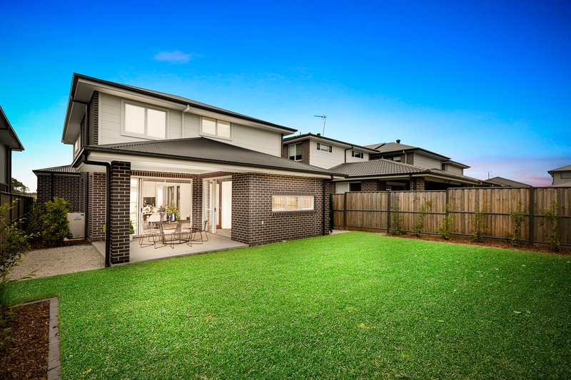 Photo - 22 Mayfly Avenue, Marsden Park NSW 2765 - Image 15