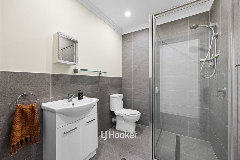 Photo - 22 Mayne Way, Australind WA 6233 - Image 22